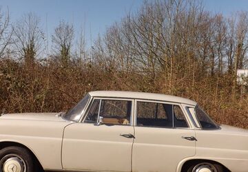 Mercedes-Benz 200 78.642 km 9.999 &euro; Mettmann 40822