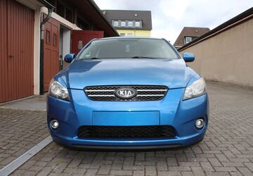 Kia ceed / Ceed 164.875 km 3.300 &euro; Oberhausen 46045