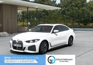 BMW i4 19.883 km 50.550 &euro; Mülheim 45472