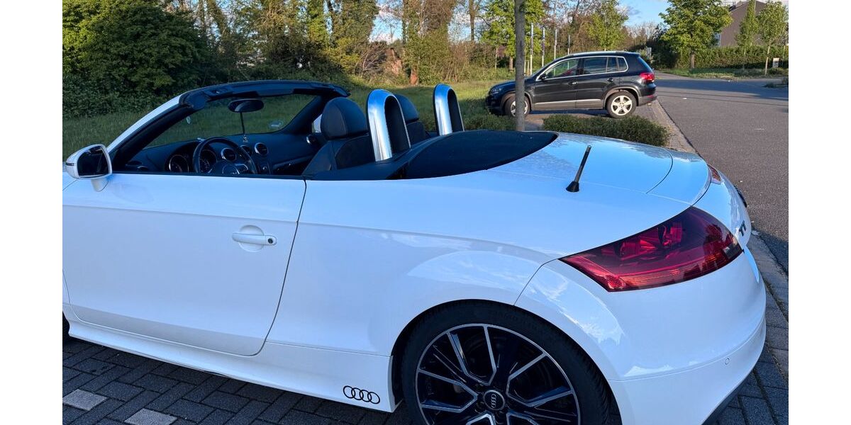 Audi TT 174.000 km 12.400 &euro; Oberhausen 46149