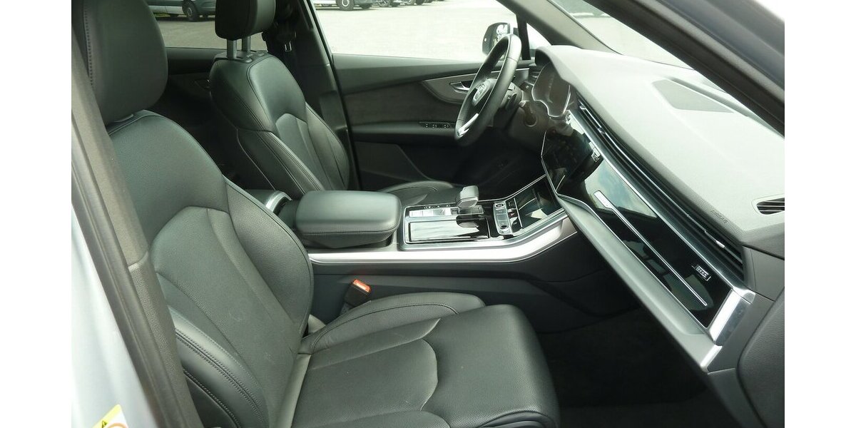 Audi Q7 55e TFSI Quattro Leder Matrix Panorama Air 170.000 km 36.900 &euro; Ratingen 40885