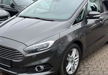 Ford S-Max 141.317 km 10.998 &euro; Heiligenhaus 42579