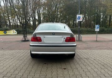 BMW 320 243.000 km 2.900 &euro; Bochum 44879