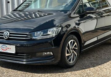 VW Touran 180.000 km 14.900 &euro; Krefeld 47799