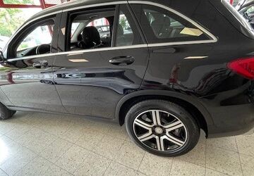 Mercedes-Benz GLC 220 128.820 km 22.900 &euro; Duisburg 47138
