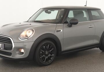 Mini One First 87.100 km 9.584 &euro; Düsseldorf 40233