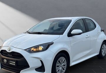 Toyota Yaris 69.390 km 12.750 &euro; Wesel 46485