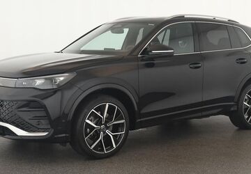 VW Tiguan 20.300 km 43.684 &euro; Düsseldorf 40233