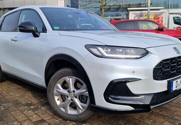 Honda ZR-V 6.000 km 35.980 &euro; Düsseldorf 40233