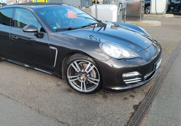 Porsche Panamera 223.000 km 21.900 &euro; Herne 44627