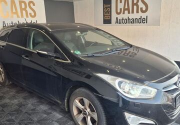 Hyundai i40 198.000 km 4.900 &euro; Bochum 44805
