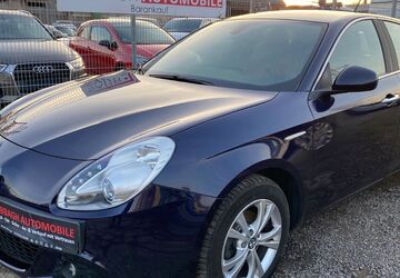Alfa Romeo Giulietta 101.000 km 5.990 &euro; Düsseldorf 40231