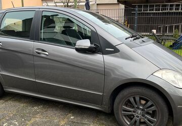 Mercedes-Benz A 180 120.800 km 5.700 &euro; Oberhausen 46149