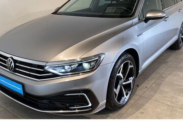 VW Passat Variant 45.724 km 25.480 &euro; Bochum - Linden 44879
