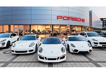 Porsche Taycan 50.926 km 62.900 &euro; Düsseldorf 40468