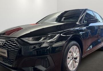 Audi A3 32.040 km 21.980 &euro; Velbert 42553