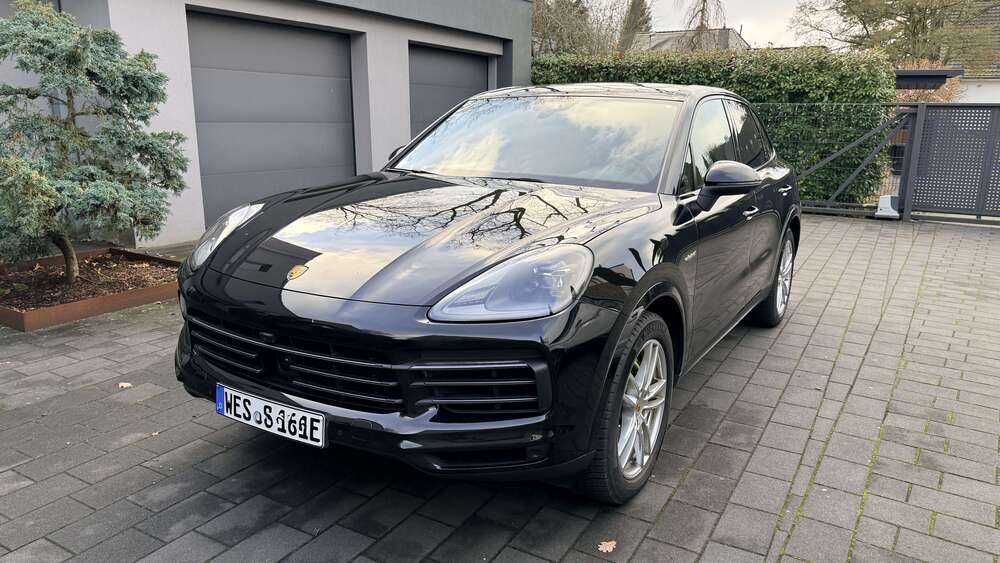 Porsche Cayenne 75.000 km 67.800 &euro; Wesel 46485