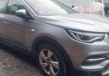 Opel Grandland X 121.000 km 18.301 &euro; Gelsenkirchen 45884