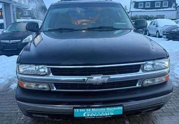 Chevrolet Suburban 180.000 km 11.000 &euro; Essen 45359