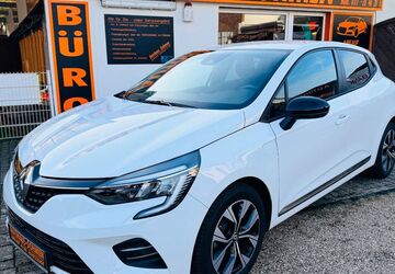 Renault Clio 35.700 km 13.680 &euro; Moers 47445