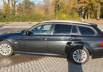 BMW 320 176.000 km 7.900 &euro; Voerde 46562