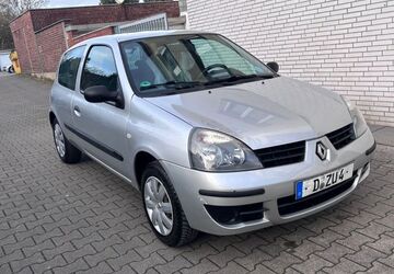 Renault Clio 84.000 km 1.999 &euro; Essen 45143