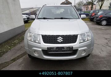 Suzuki Grand Vitara 292.000 km 3.777 &euro; Velbert 42551