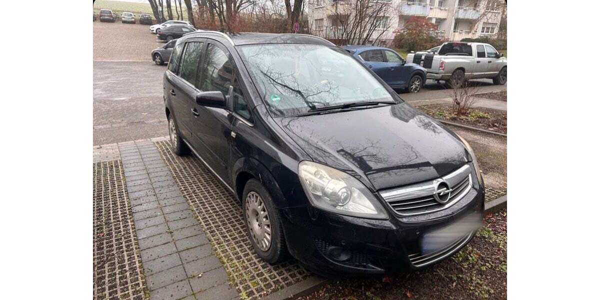 Opel Zafira 179.000 km 2.900 &euro; Recklinghausen 45665