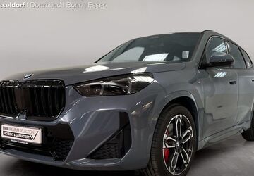 BMW X1 13.757 km 50.799 &euro; Düsseldorf 40237