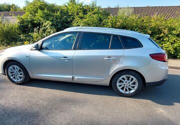 Renault Megane 148.600 km 7.750 &euro; Duisburg 47259