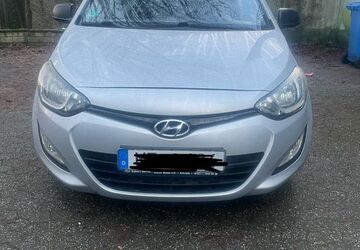 Hyundai i20 121.900 km 4.500 &euro; Mettmann 40822