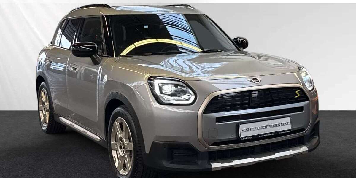 Mini Cooper SE Countryman 12.804 km 39.490 &euro; Moers 47441