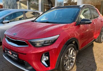 Kia Stonic 73.162 km 14.490 &euro; Dorsten 46282