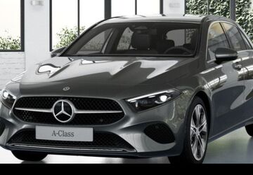 Mercedes-Benz A 180 3.820 km 32.990 &euro; Düsseldorf 40470