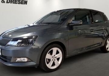 Skoda Fabia 64.889 km 12.950 &euro; Gelsenkirchen 45891