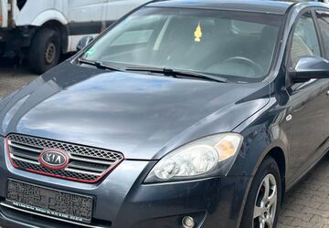 Kia ceed / Ceed 200.000 km 3.999 &euro; Rheinberg 47495