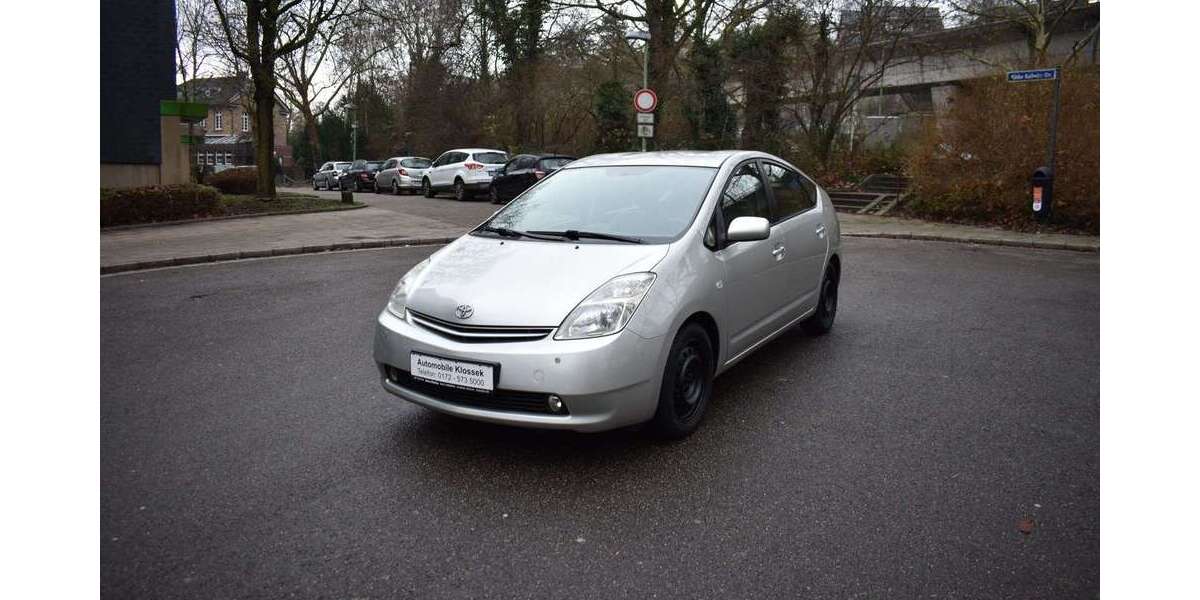 Toyota Prius 130.200 km 5.999 &euro; Essen 45276