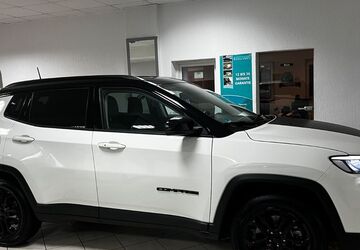 Jeep Compass 7.698 km 24.999 &euro; Voerde 46562