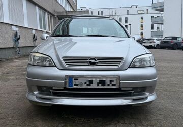 Opel Astra 132.156 km 2.370 &euro; Essen 45359