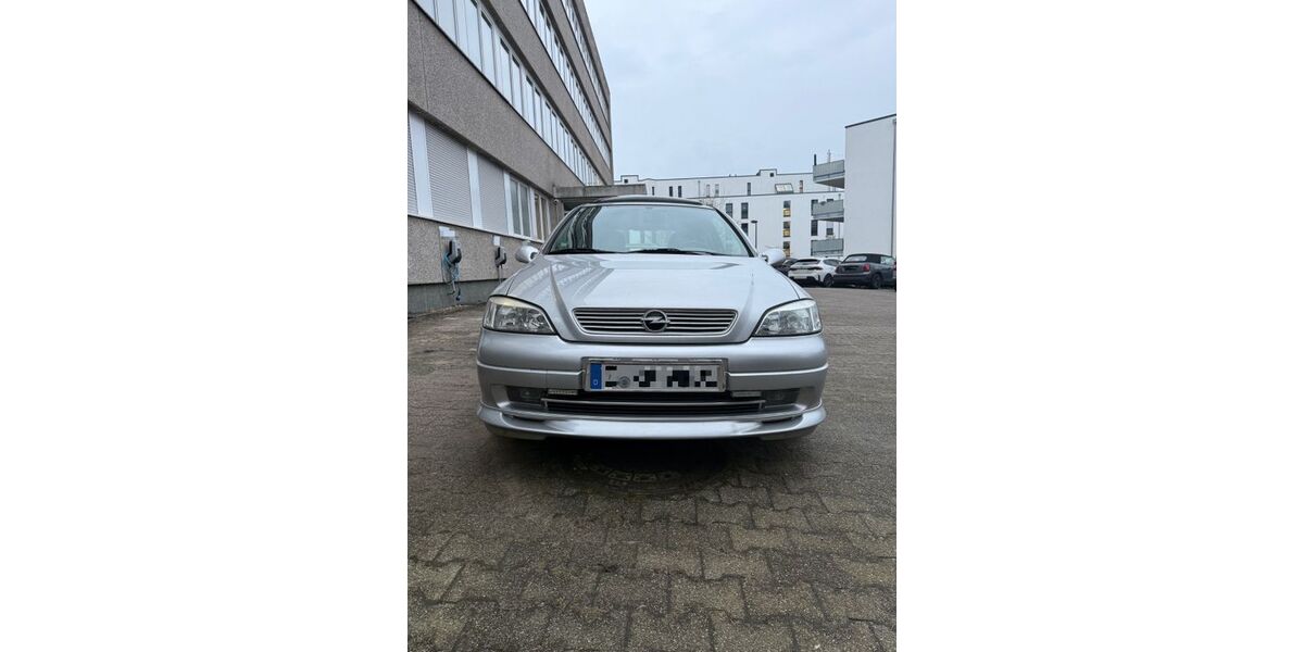 Opel Astra 132.156 km 2.370 &euro; Essen 45359
