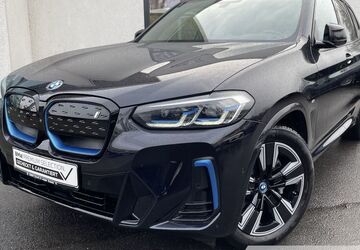 BMW iX3 28.210 km 41.940 &euro; Essen 45134