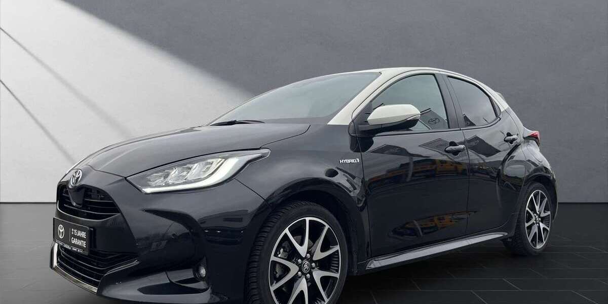 Toyota Yaris 69.798 km 16.949 &euro; Wesel 46485