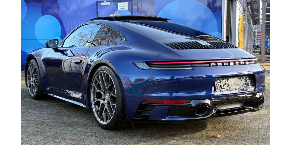 Porsche 992 14.480 km 129.988 &euro; Gelsenkirchen OT Schalke-Nord 45881