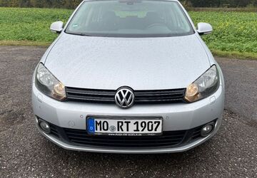 VW Golf 216.000 km 3.650 &euro; Neukirchen-Vluyn (bei Duisburg) 47506