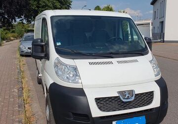 Peugeot Boxer 225.000 km 7.400 &euro; Düsseldorf 40221