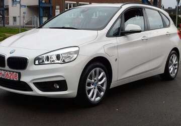 BMW 225 158.728 km 9.999 &euro; Mülheim an der Ruhr 45473