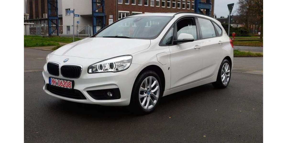 BMW 225 158.728 km 9.999 &euro; Mülheim an der Ruhr 45473