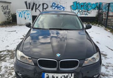 BMW 318 143.500 km 8.000 &euro; Düsseldorf 40597