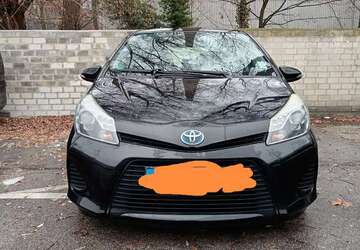 Toyota Yaris 182.000 km 7.650 &euro; Essen 45141