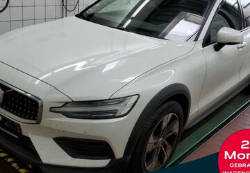 Volvo V60 Cross Country 50.673 km 34.850 &euro; Essen-Kray 45309